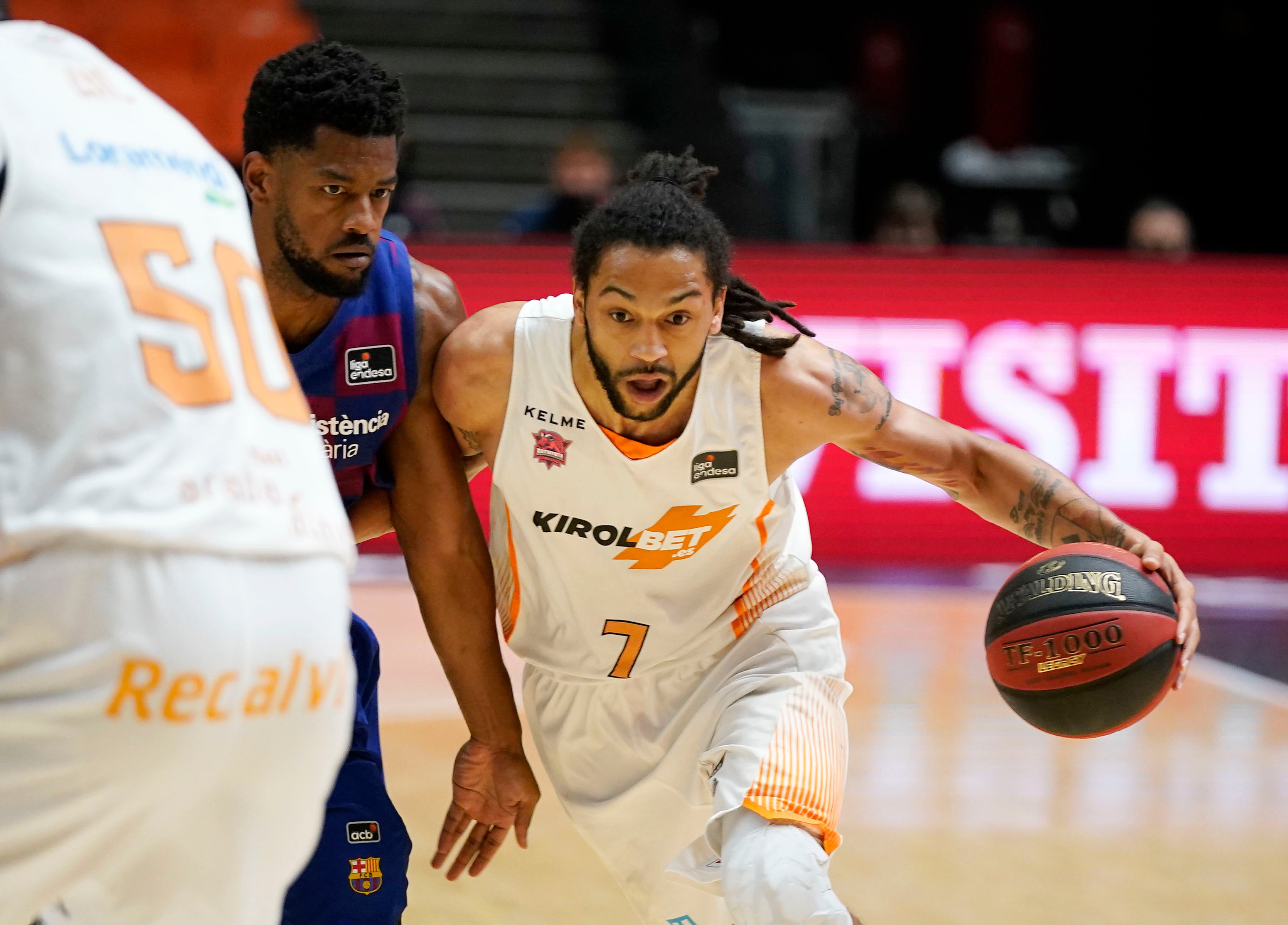 Fotos: Las mejores imágenes del Barcelona-Baskonia