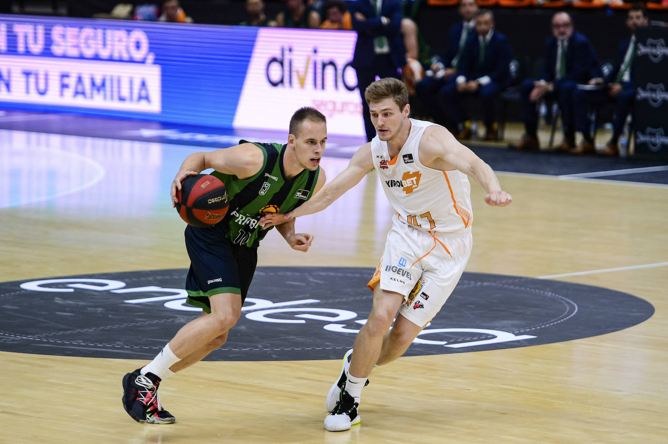 Fotos: Las fotos del Joventut - Baskonia