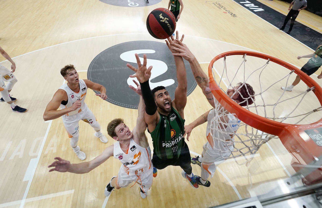 Fotos: Las fotos del Joventut - Baskonia