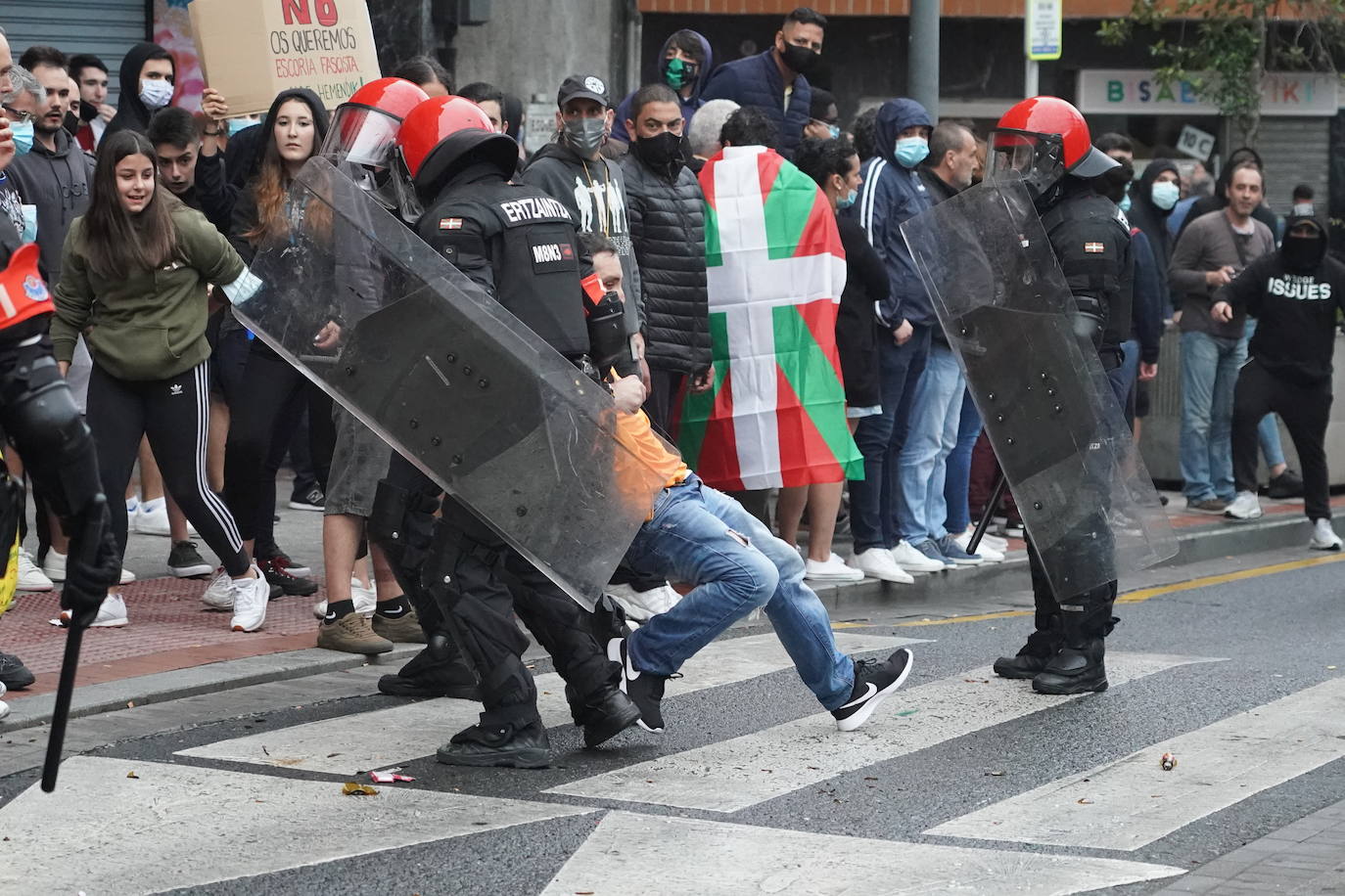 Fotos: El mitin de Vox en Sestao, en imágenes