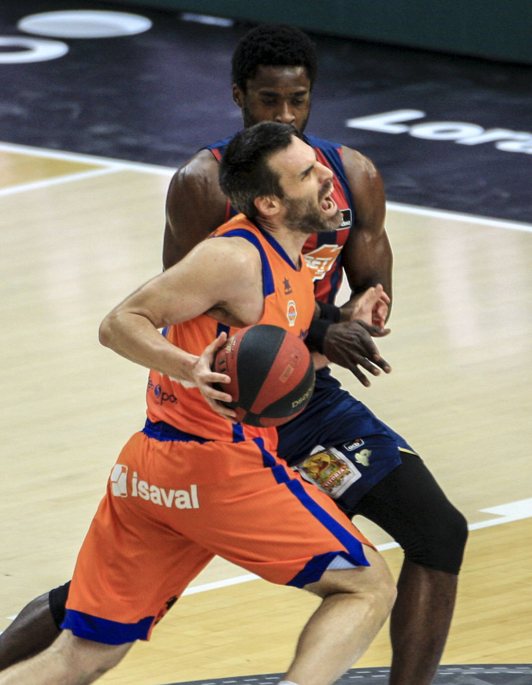 Fotos: Las mejors imágenes del Valencia Basket - Kirolbet Baskonia