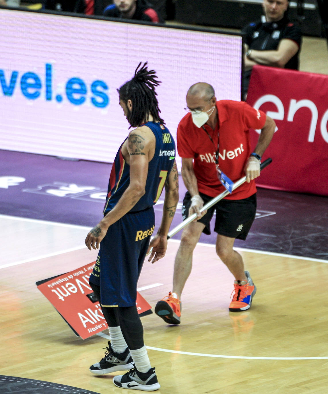 Fotos: Las mejors imágenes del Valencia Basket - Kirolbet Baskonia