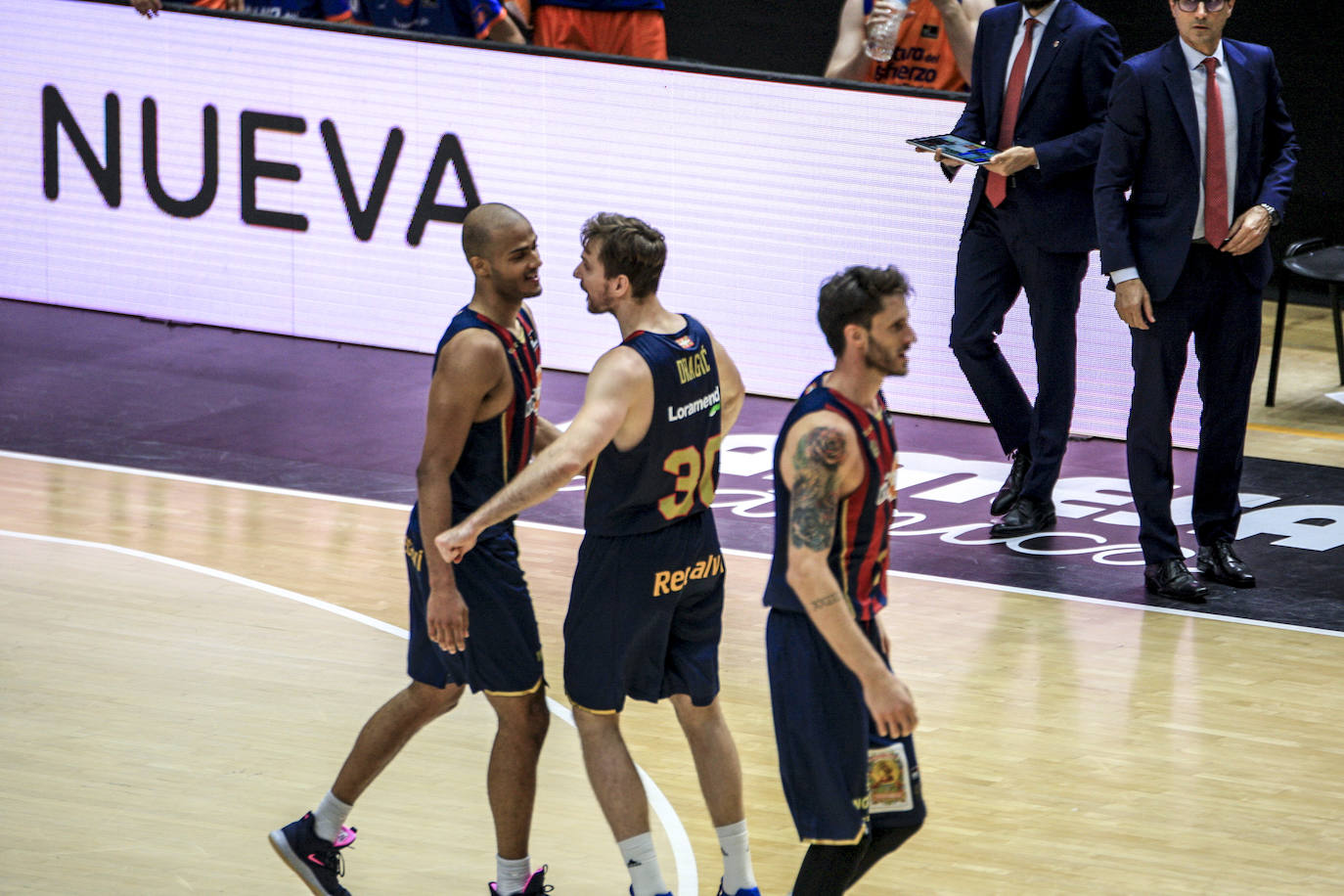Fotos: Las mejors imágenes del Valencia Basket - Kirolbet Baskonia