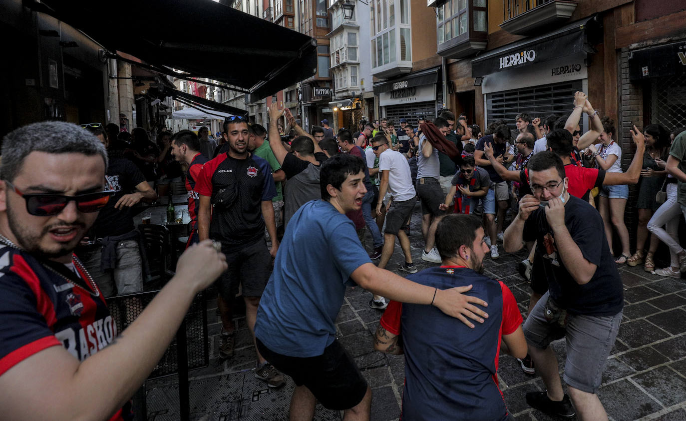 La euforia se ha desatado en la Kutxi.