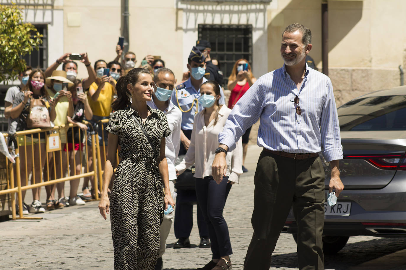 Fotos: Letizia triunfa en Cuenca con un favorecedor mono de 40 euros