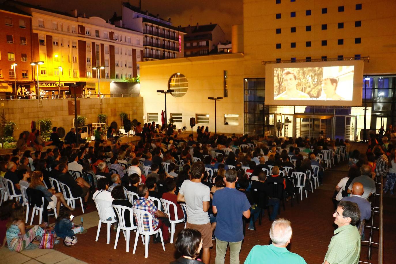 El Festival Korterraza, que se celebraba en la plaza del Artium, cambia de ubicación. 