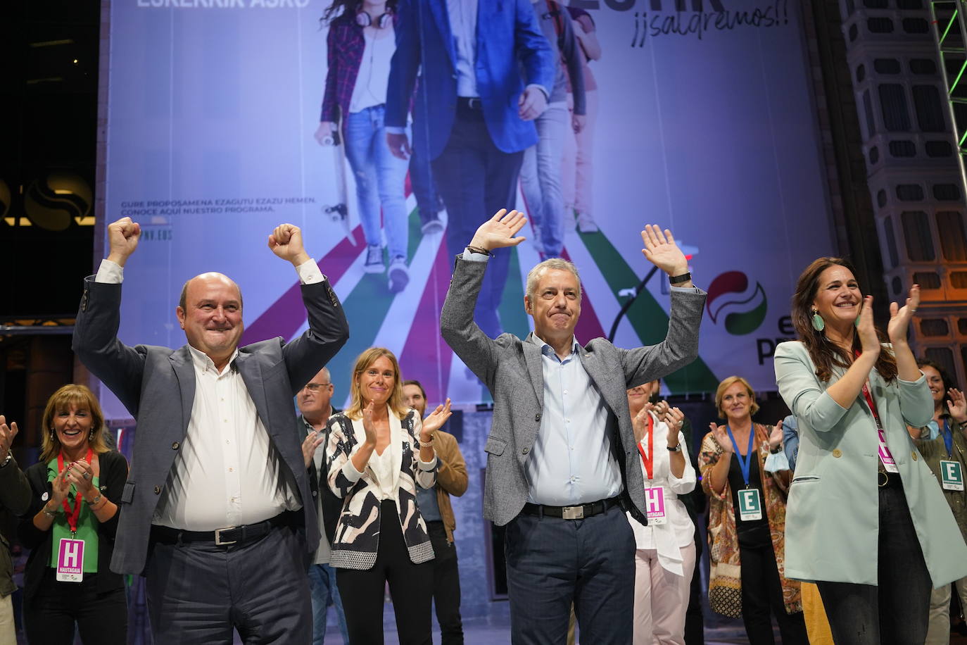 Fotos Elecciones Euskadi 2020: El PNV celebra el triunfo en las urnas