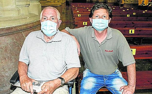 Antonio Martínez y José Gil se despidieron de sus amigos.