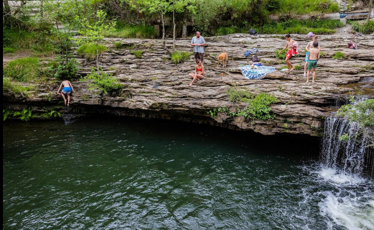 Pozas de Sarria, en Zuia. 