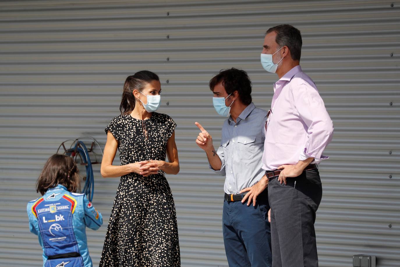 Fotos: Letizia finaliza su gira en Asturias con un vestido de estreno &#039;low cost&#039;