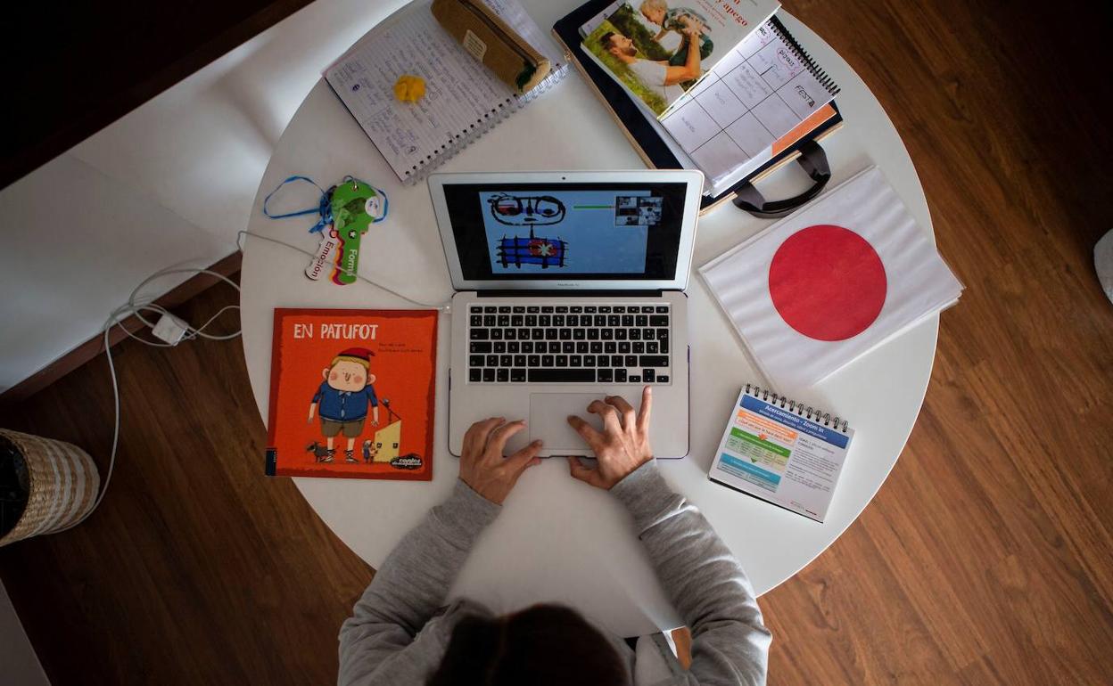 La pandemia del coronavirus ha obligado a estudiar y trabajar en casa.