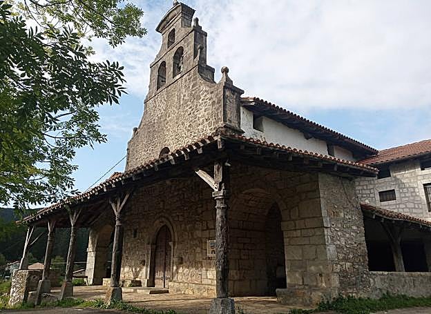 Las dimensiones de la ermita de Zeberiogana dan una idea de su pretérita importancia.