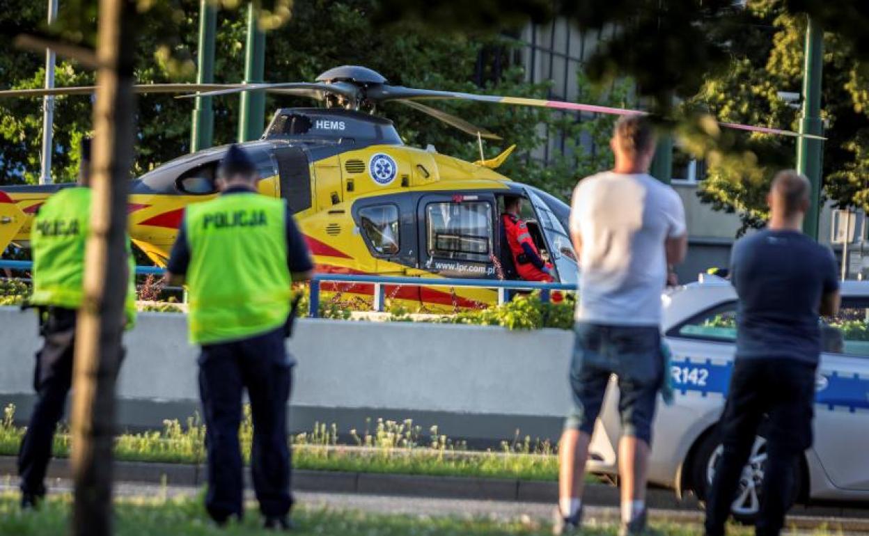 Fabio Jakobsen fue evacuado en helicóptero.