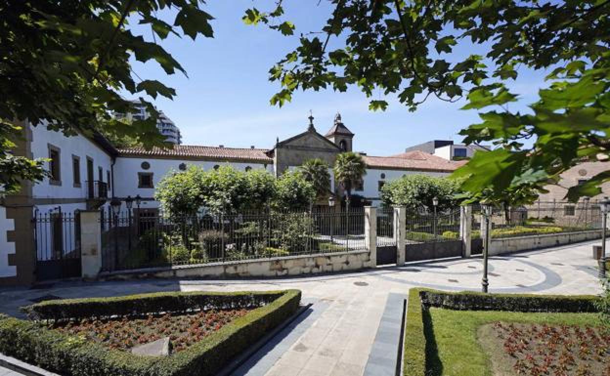 Imagen del exterior del Convento de las Brígidas en Lasarte-Oria donde han dado positivo diez monjas de clausura. 