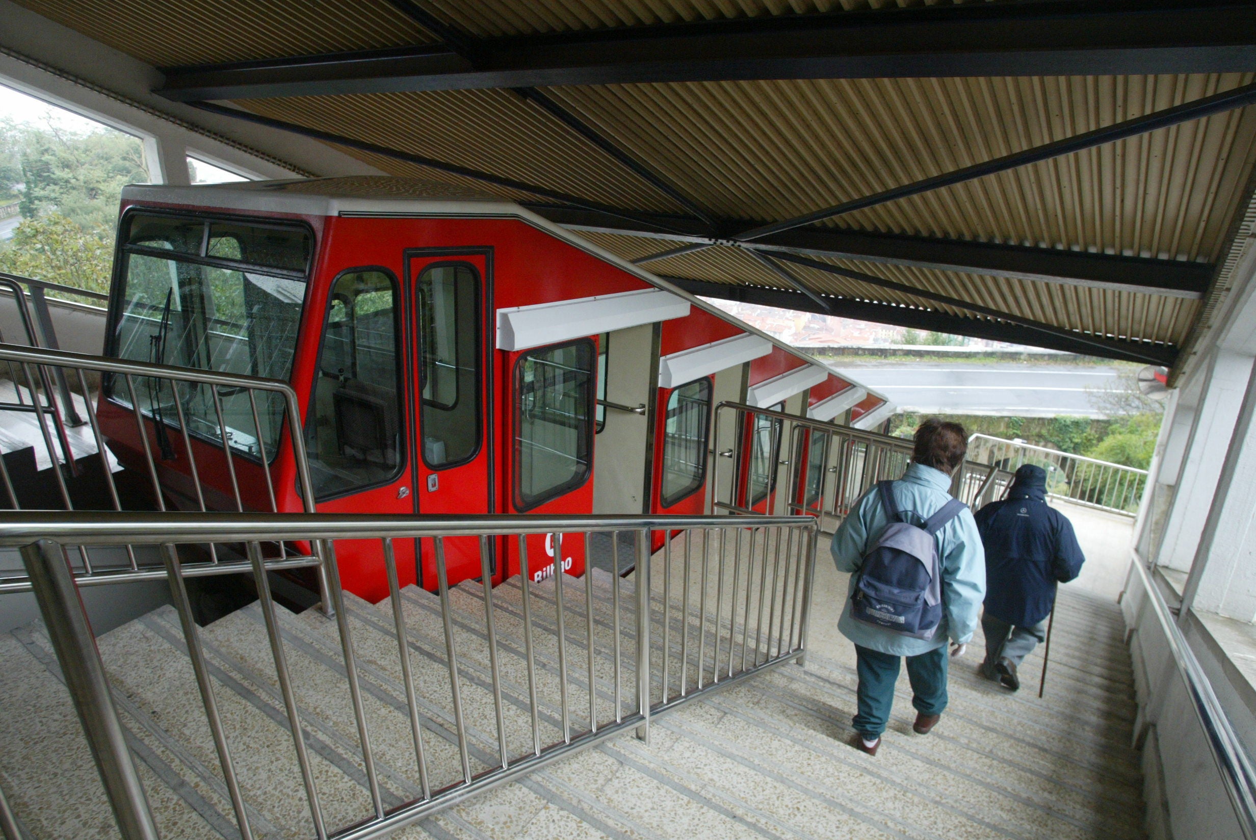 Fotos: El aparato que llevó al cielo bilbaíno a 20 millones de personas
