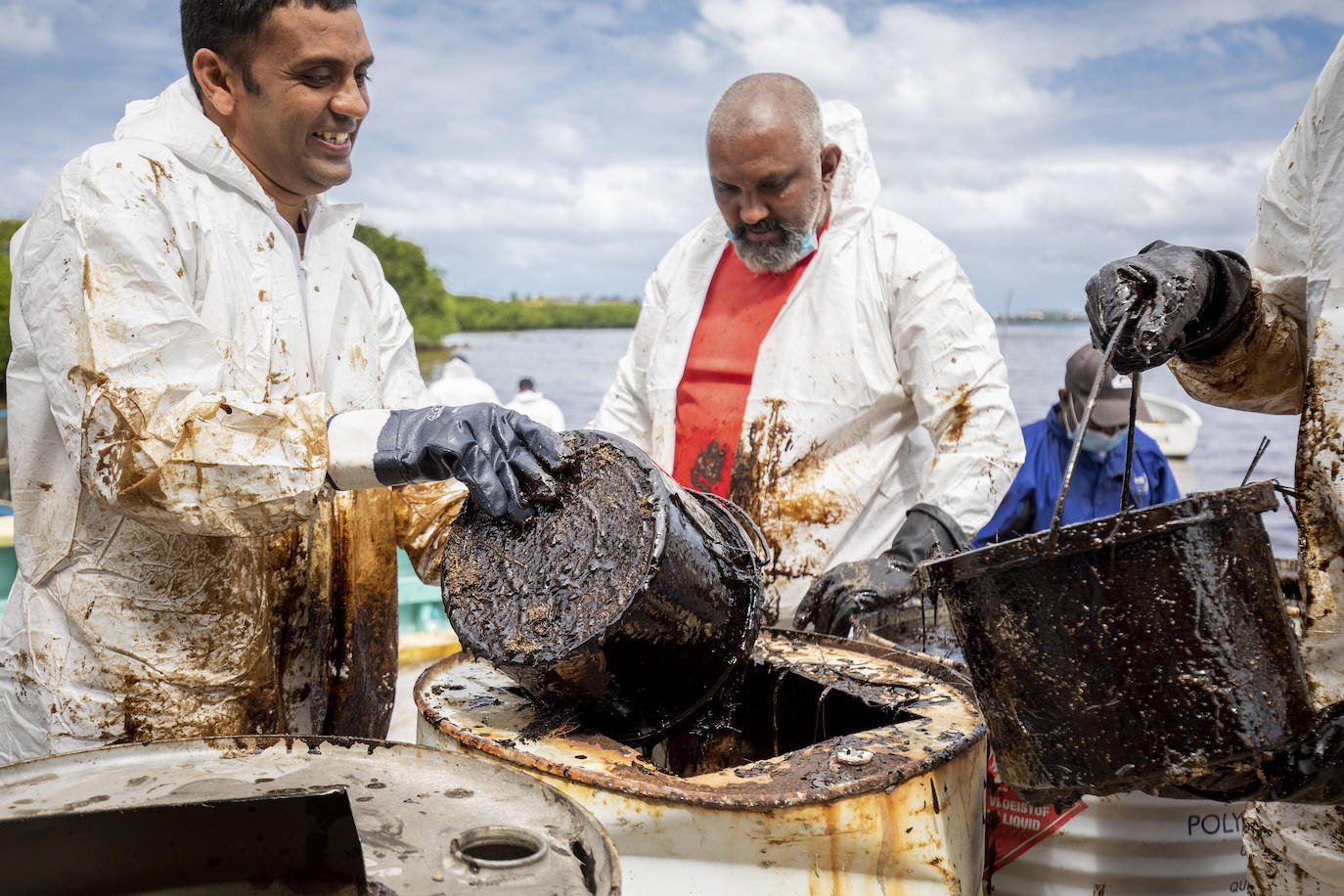 Fotos: La marea negra que pone en peligro las Islas Mauricio