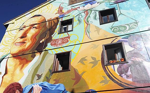 El mural de la calle Zapatería (Vitoria) alude a la esperanza. 