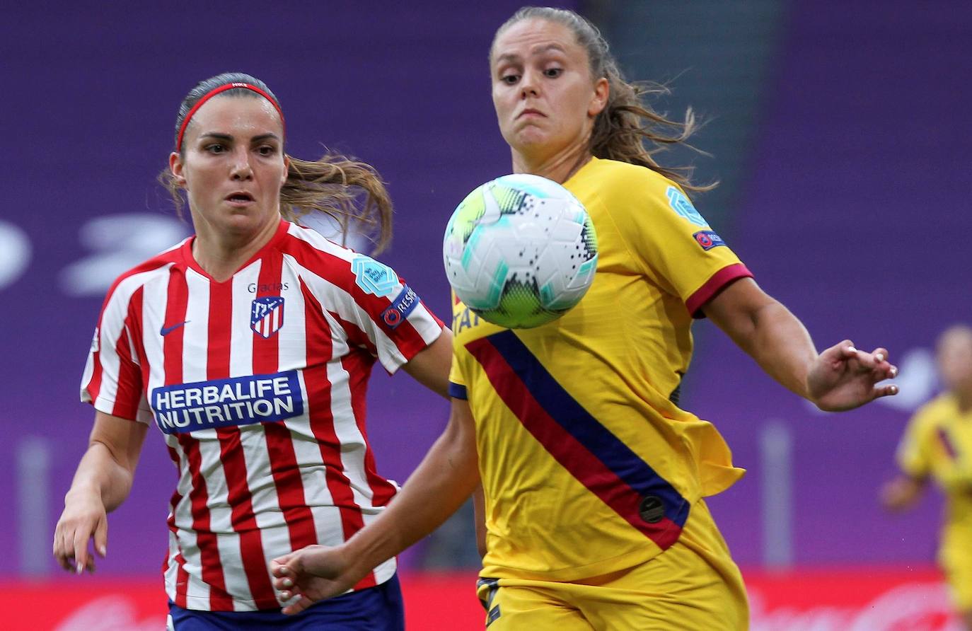 Fotos: Las mejores imágenes del partido entre el Barcelona y el Atletico Madrid en San Mamés