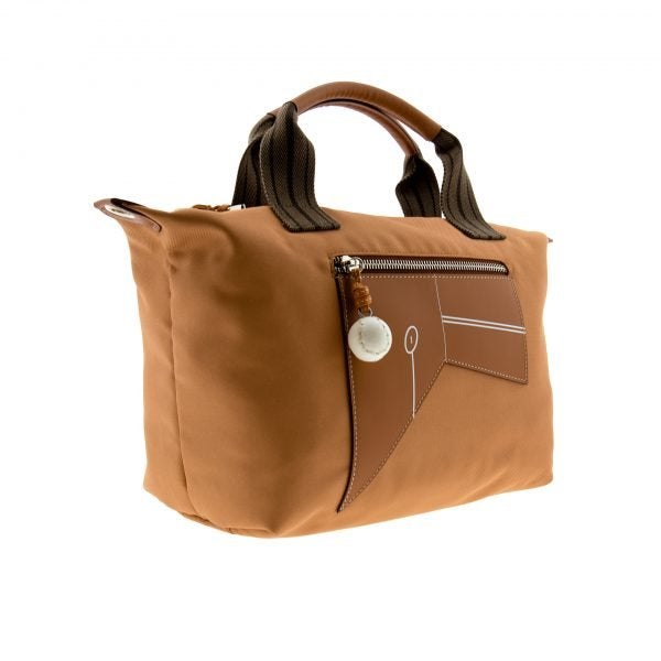 Fotos: Los bolsos sostenibles más deseados están inspirados en los frontones vascos