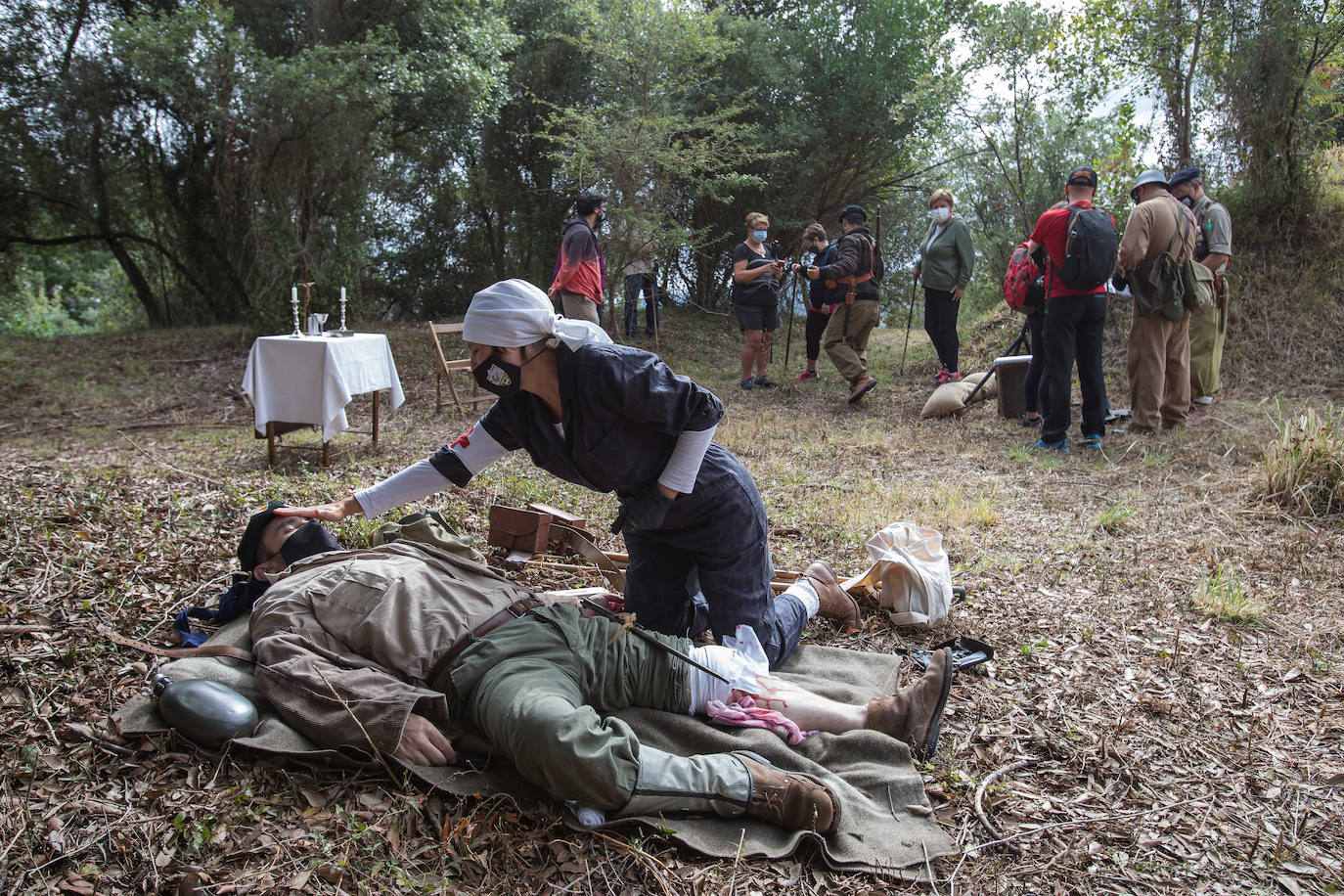 Fotos: La visita teatralizada en Gamiz que recrea los momentos previos a la caída del cinturón de hierro