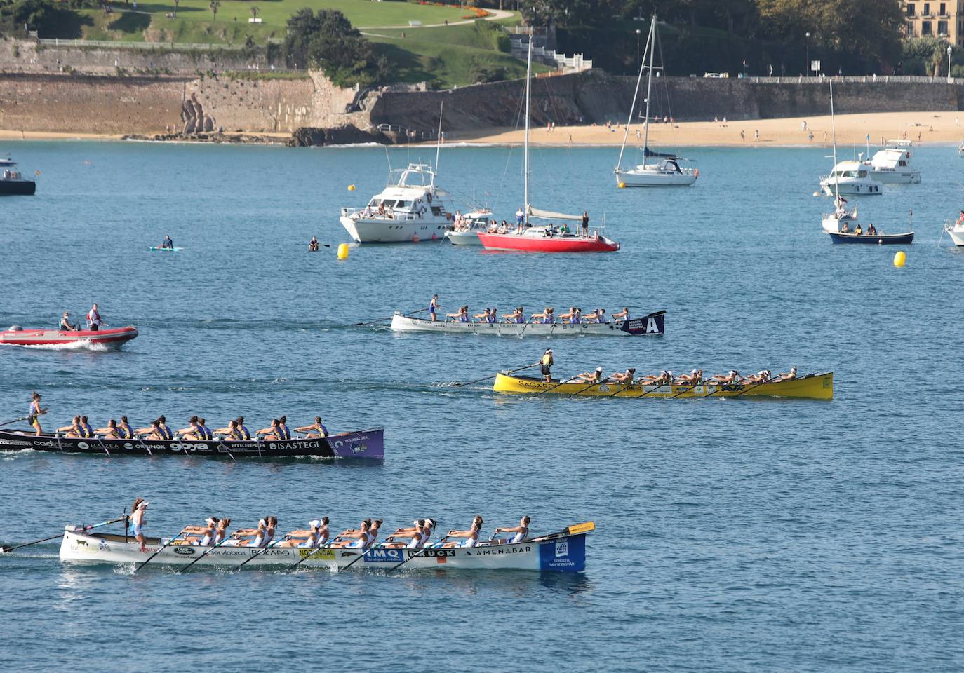 Fotos: Orio gana la bandera de la concha femenina