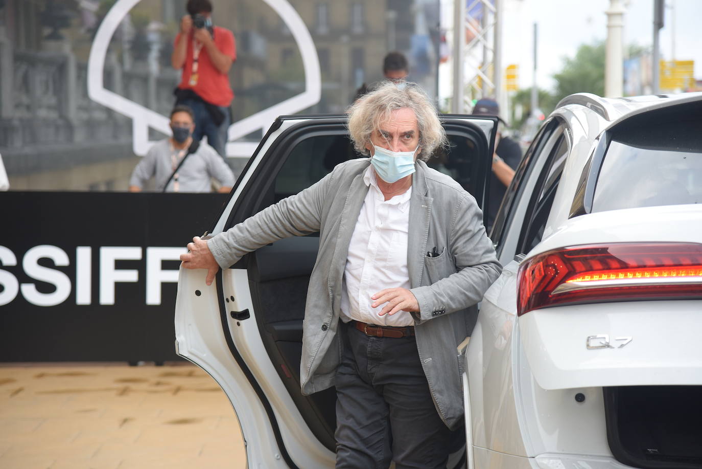 Philippe Garrel, figura clave del cine francés de las últimas décadas, vuelve a San Sebastián con la película que concursó en la Sección Oficial de la última Berlinale: 'La sel des larmes / The Salt of Tears'