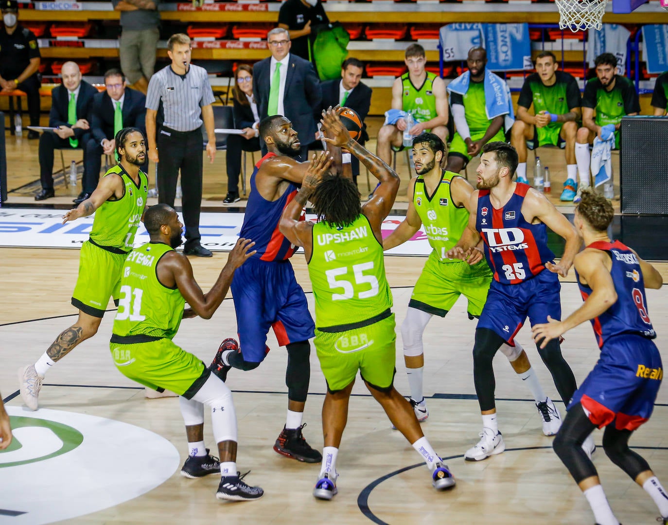 Las fotos del Fuenlabrada - Baskonia. 