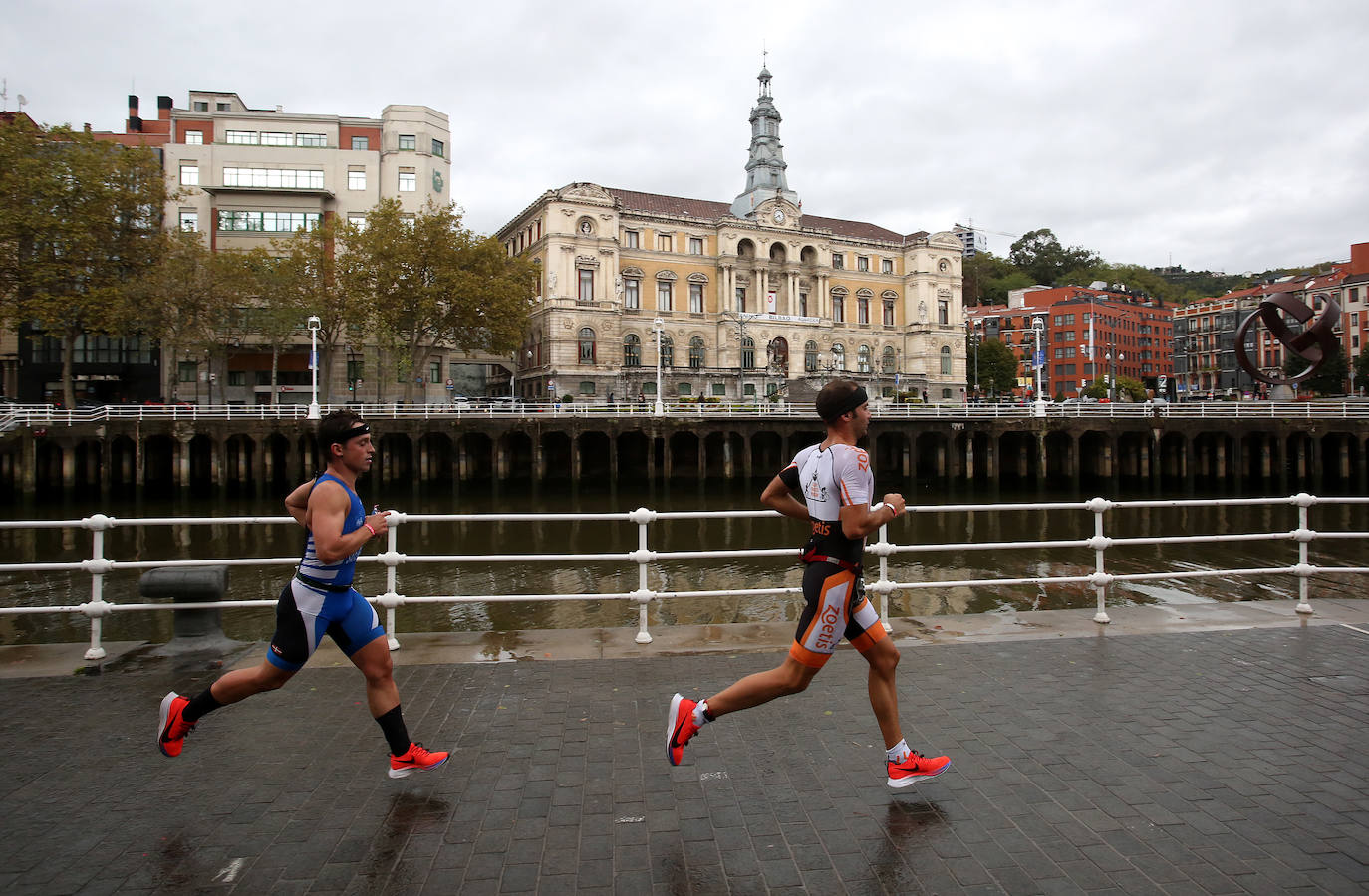 Fotos: Las mejores imágenes del &#039;Bilbao Triathlon&#039;