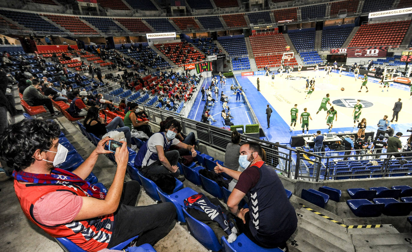 Fotos: Así vivió la afición el regreso al Buesa Arena
