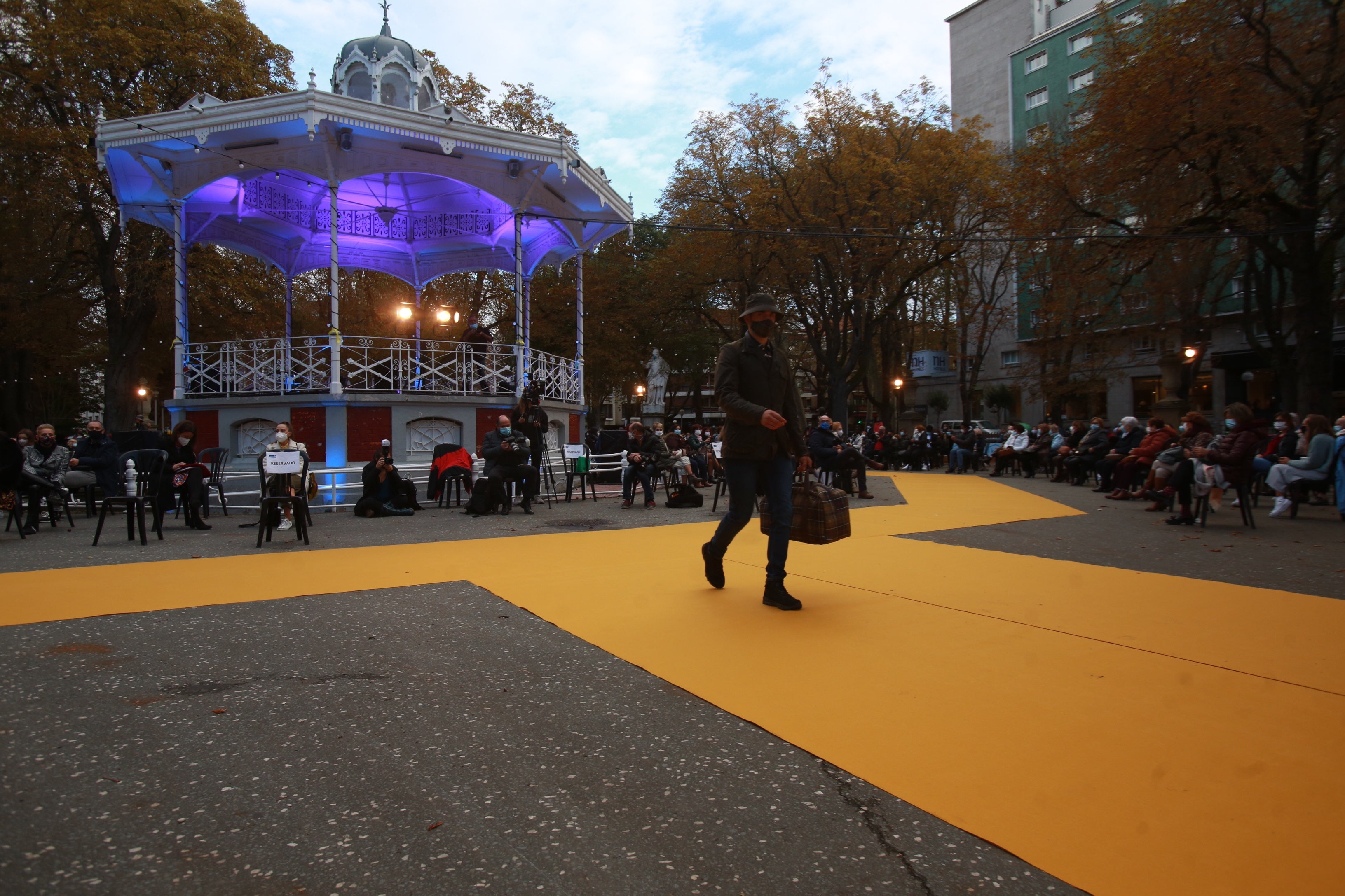 Fotos: Las mejores imágenes del primer desfile de la Pasarela Gasteiz On