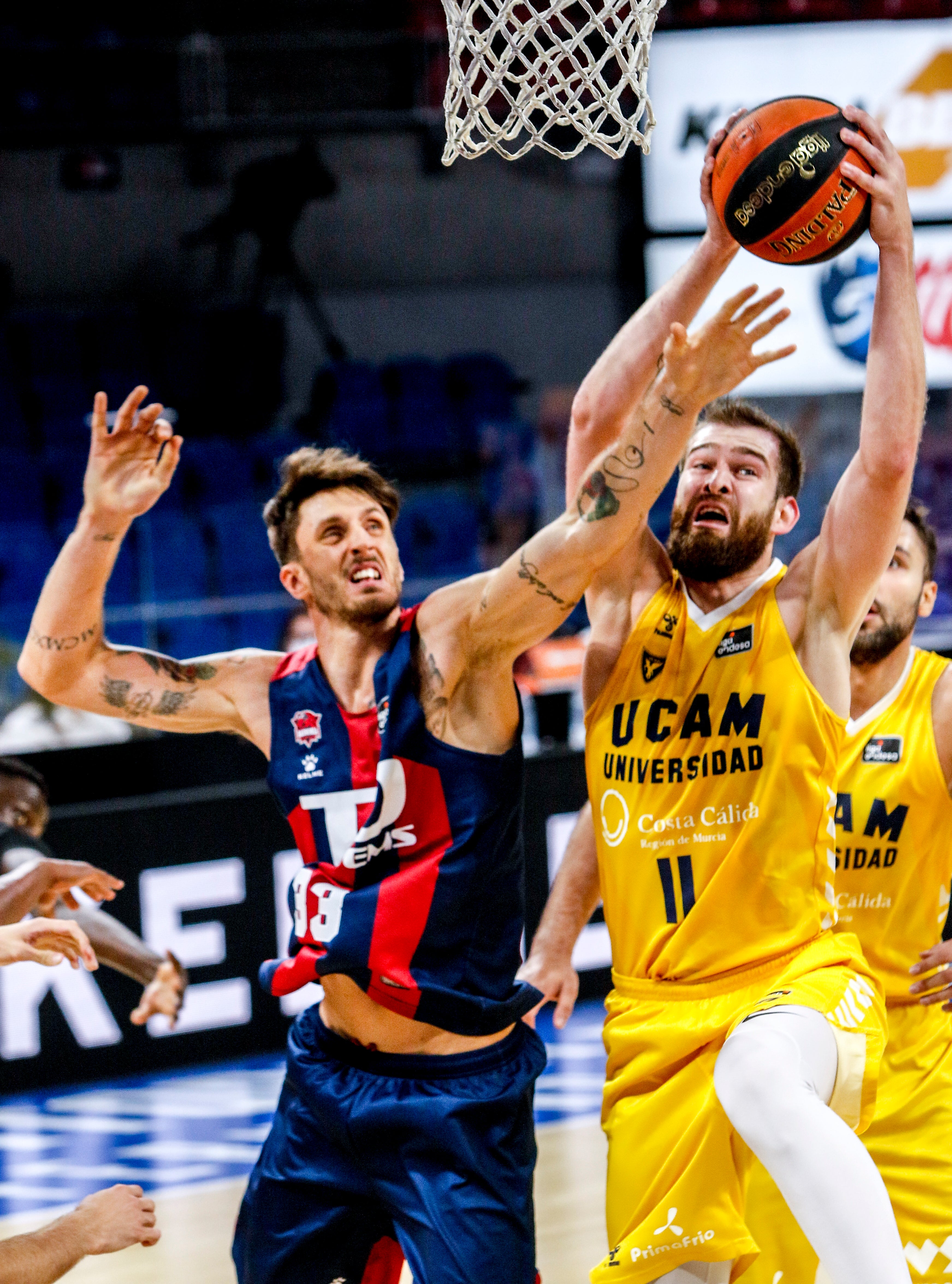 Fotos: Las mejores imágenes del Baskonia-UCAM Murcia