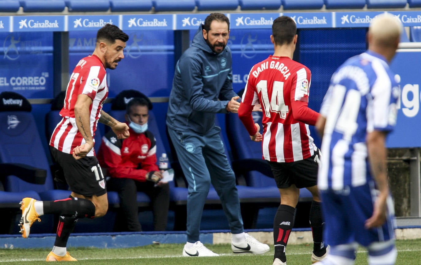 El estadio de Mendizorroza ha albergado el derbi entre albiazules y rojiblancos