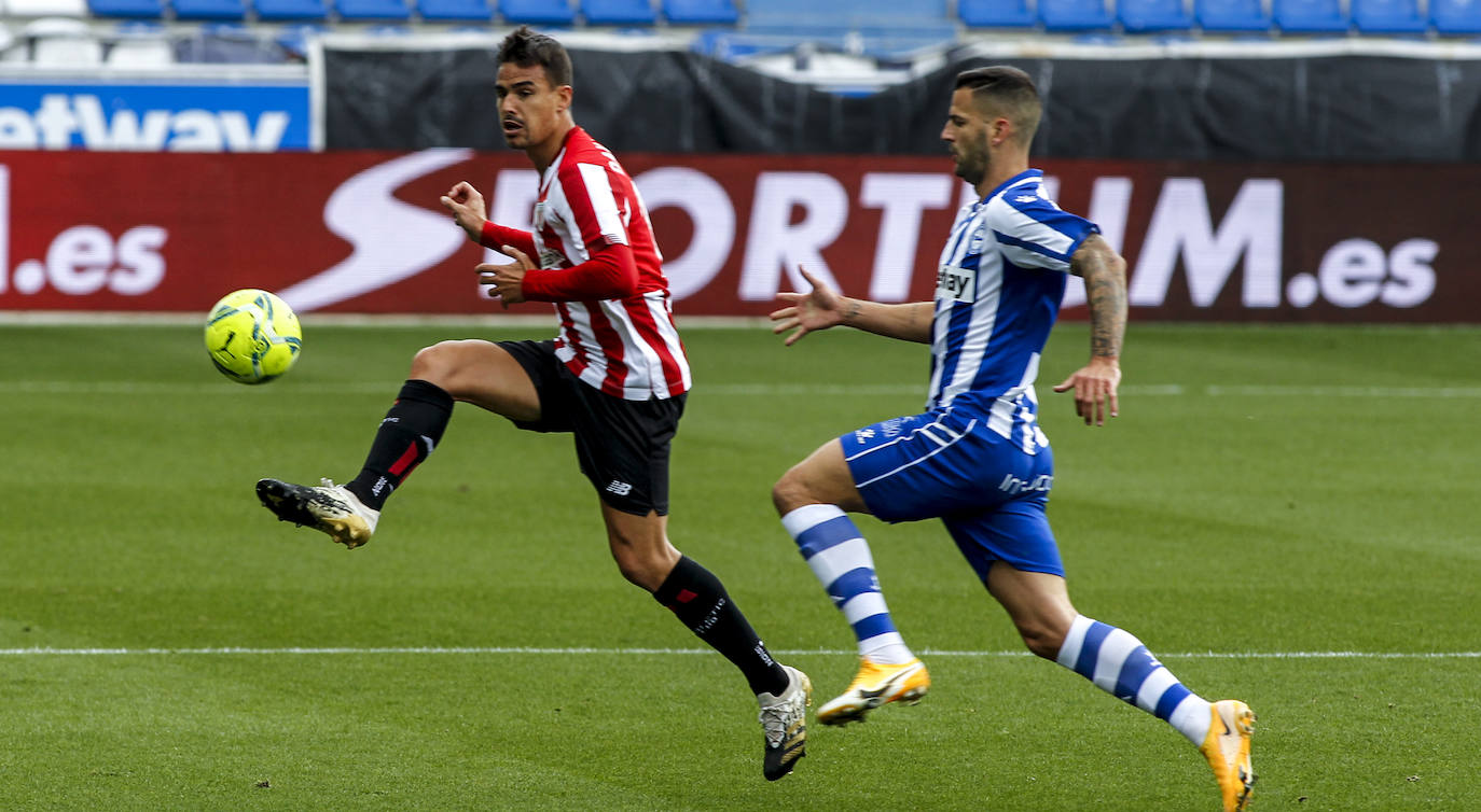 El estadio de Mendizorroza ha albergado el derbi entre albiazules y rojiblancos