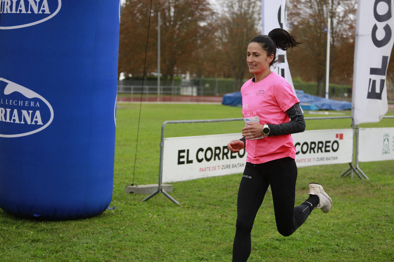 La atleta alavesa Elena Loyo no se perdió la cita.