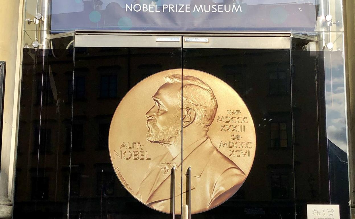 Nobel sarien jatorria zein den ezagutu nahi?