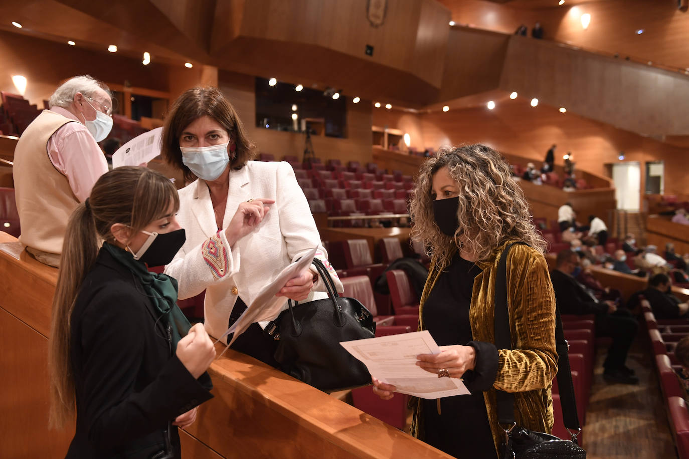 Fotos: Vuelve la ópera al Palacio Euskalduna