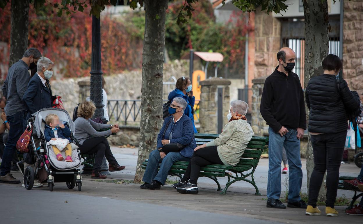 Bilbao entra en alerta naranja y Bizkaia mantiene otros cinco municipios en nivel rojo por coronavirus