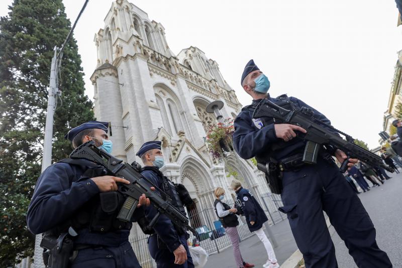 Francia ha elevado al máximo el nivel de alerta de su dispositivo de vigilancia antiterrorista