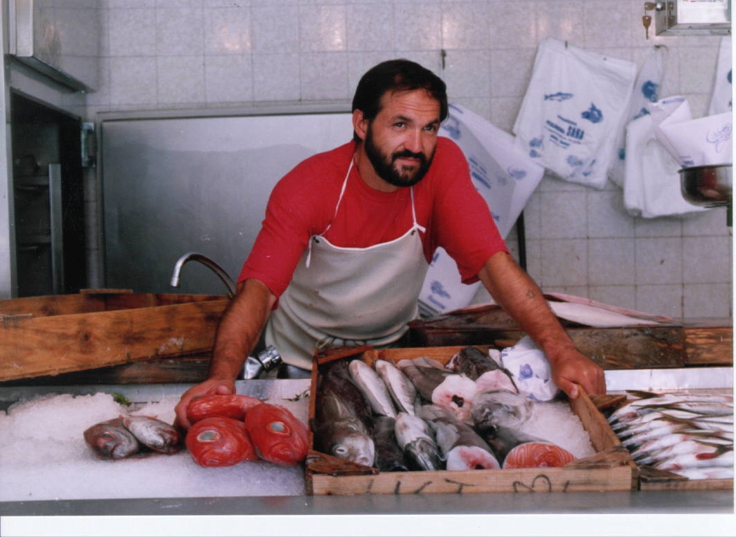 Juanito 1994an bere arraindegian