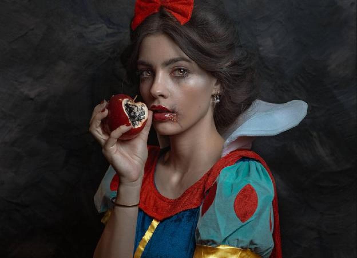 Dos looks terroríficos de una estilista vizcaína para un Halloween casero |  El Correo