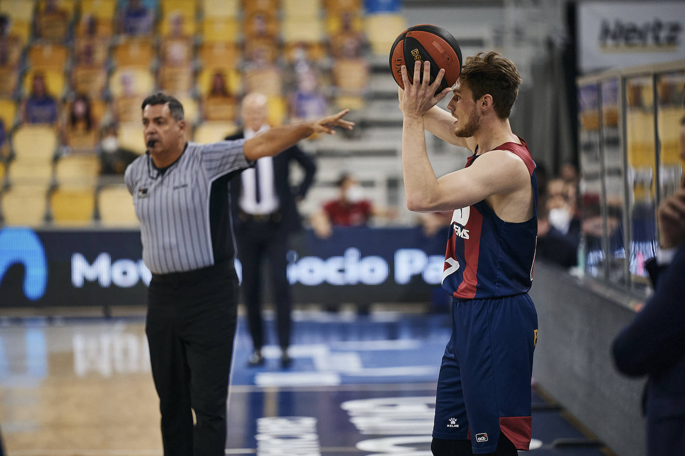 Fotos: El Herbalife Gran Canaria - TD Systems Baskonia de la Liga Endesa, en directo