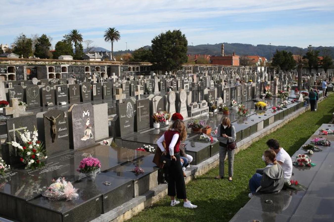 Cementerio de Getxo en el la Festividad de Todos los Santo