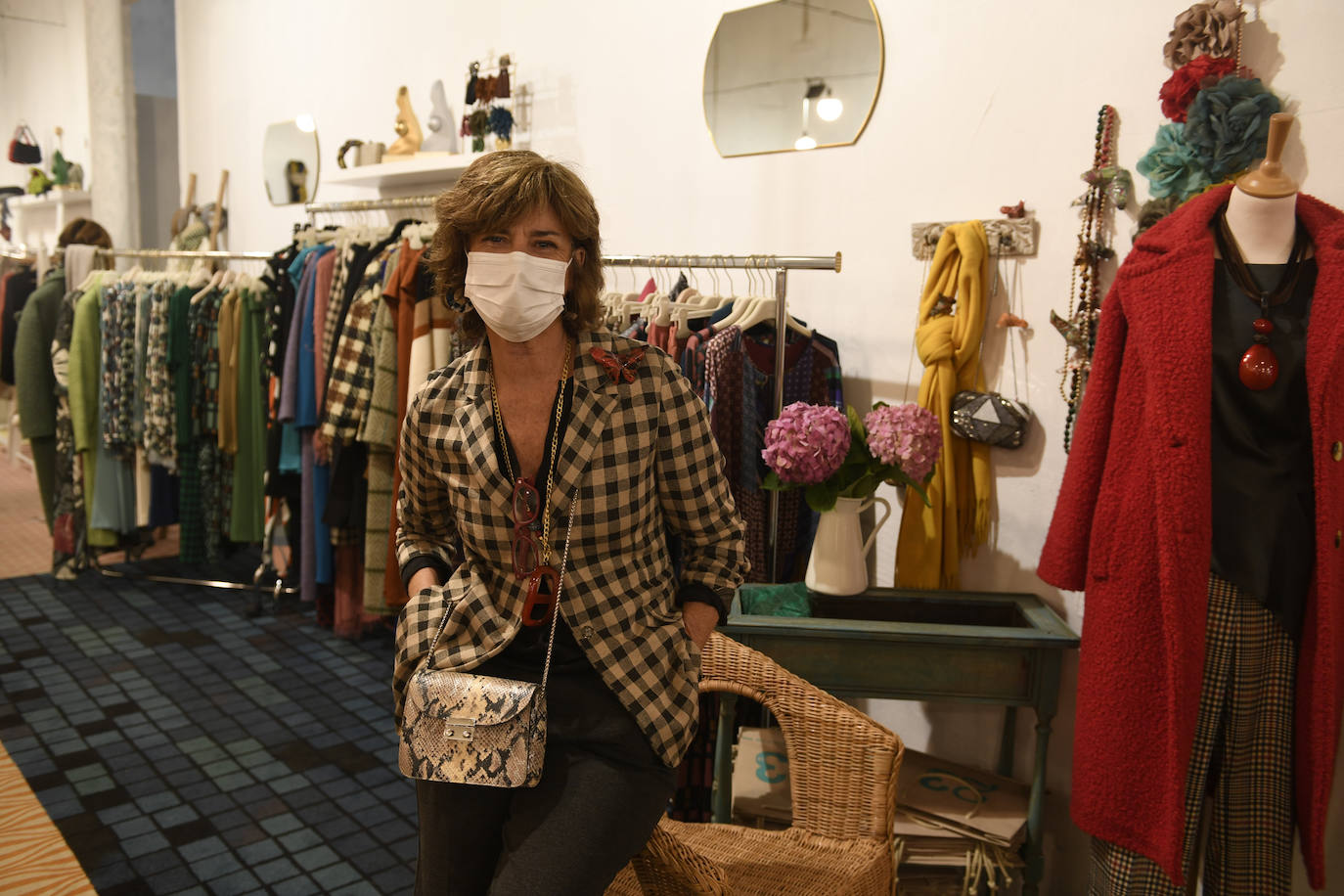 Fotos: Siete mujeres abren una tienda efímera en pleno Gran Vía de Bilbao