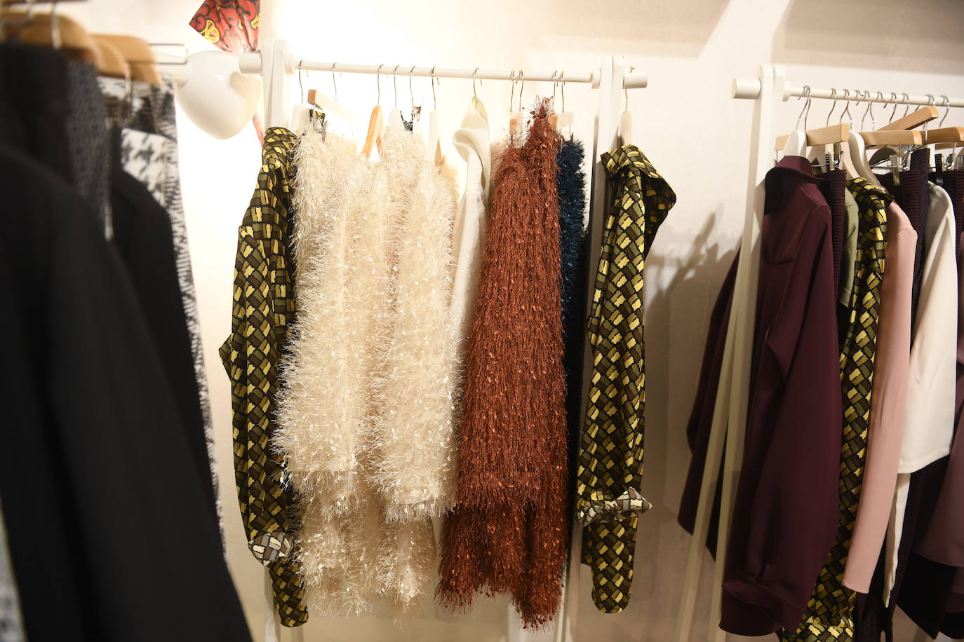 Fotos: Siete mujeres abren una tienda efímera en pleno Gran Vía de Bilbao