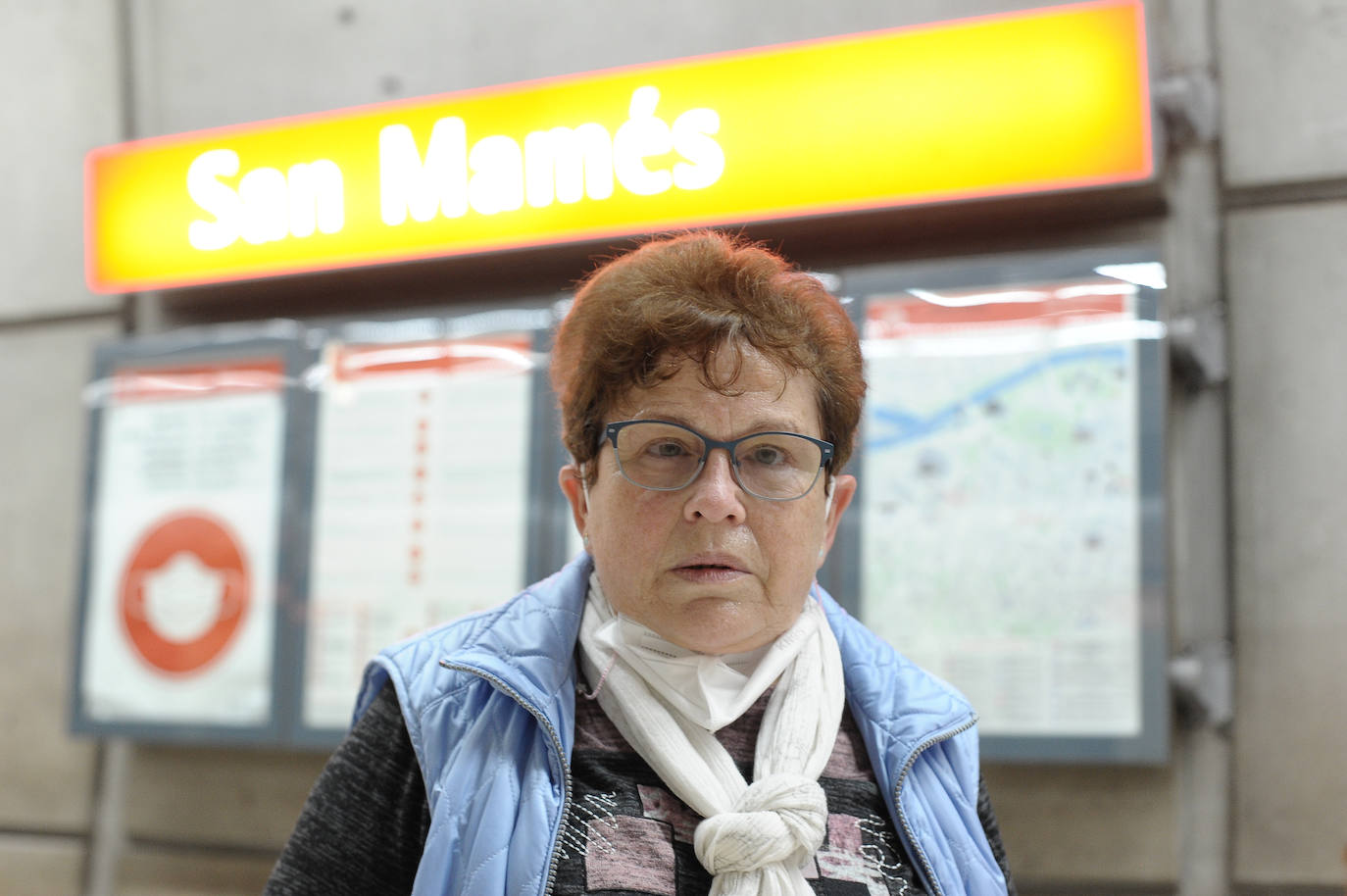 "Cuando trabajaba en el hospital San Juan de Dios de Santurtzi iba andando hasta Portugalete, pero desde que pusieron el metro a Sestao la cosa cambió. Las escaleras mecánicas es lo único que me da repelús, porque son tramos demasiado altos y empinados para mi gusto". 
