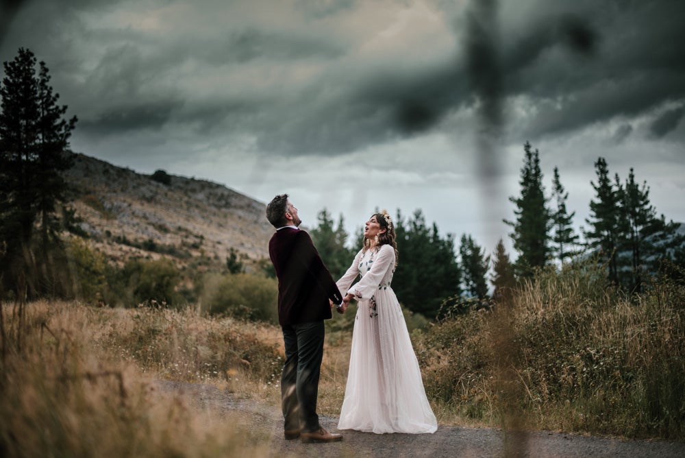 Fotos: La boda alternativa de Ismael (de «El conquistador del fin del mundo») e Iraia en el Valle de Arratia