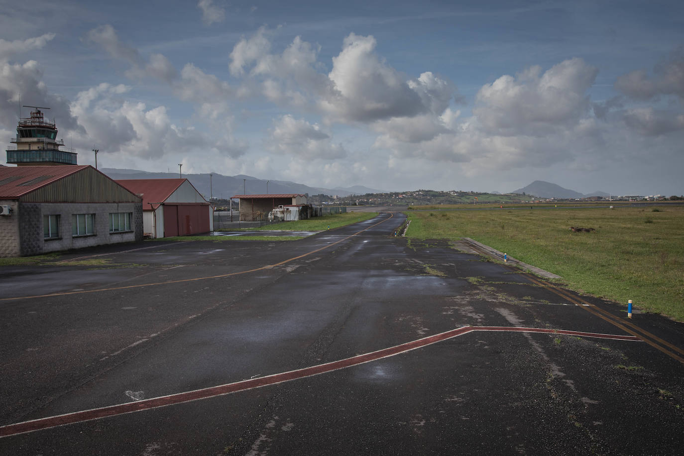 Fotos: El aeropuerto de Sondika en imágenes