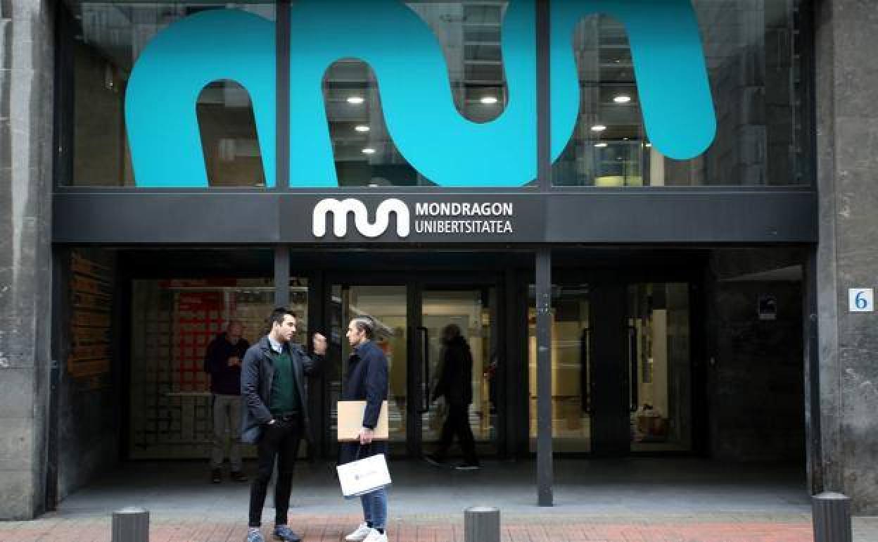 Instalaciones de la Universidad de Mondragon en Uribitarte. 