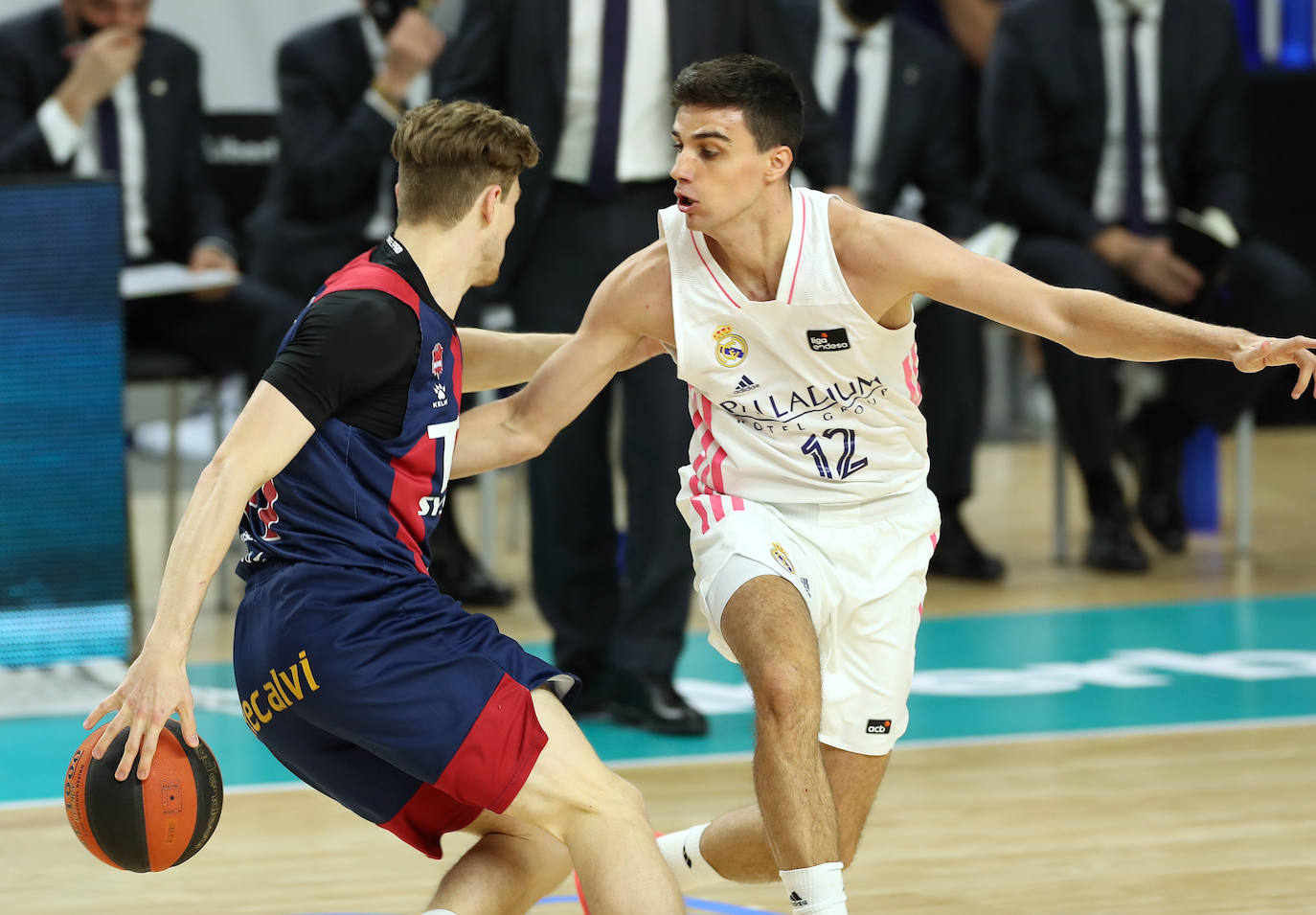 Fotos: Las imágenes del Real Madrid-Baskonia
