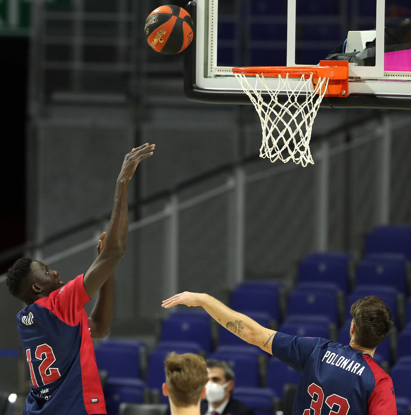 Fotos: Las imágenes del Real Madrid-Baskonia